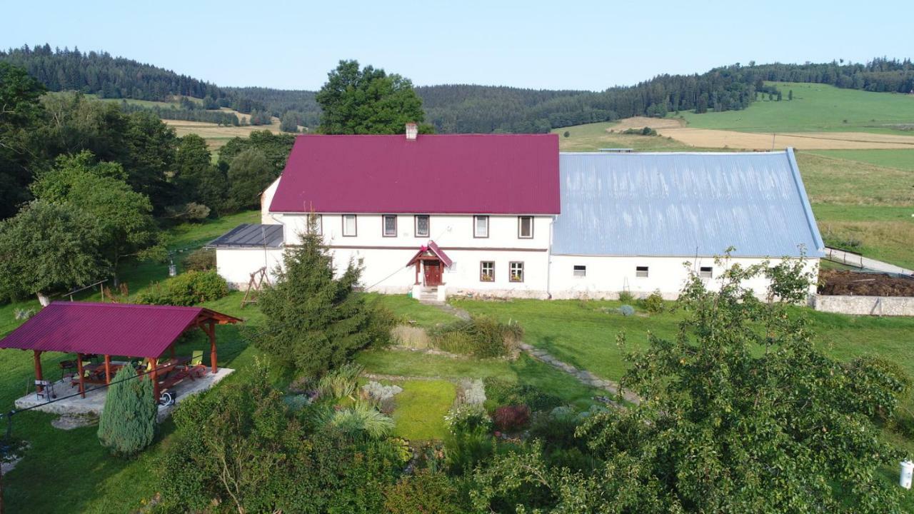 Pod Kasztanem Gospodarstwo Agroturystyczne Stronie Slaskie Exterior foto