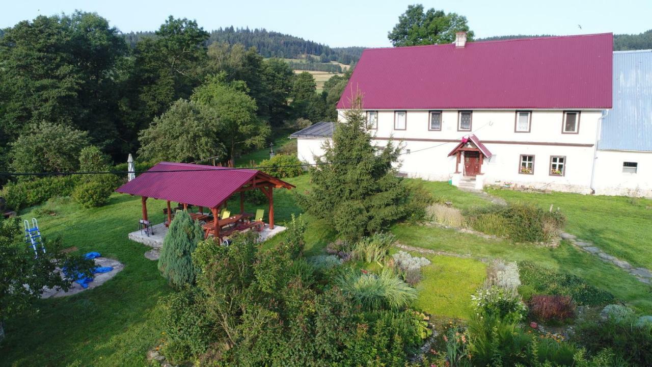 Pod Kasztanem Gospodarstwo Agroturystyczne Stronie Slaskie Exterior foto